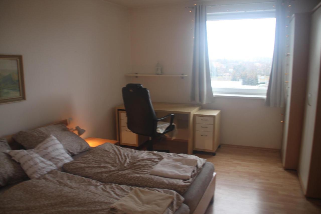 Jasmine Apartment - Free Parking - City Center - Skibus - Tatralandia 5Km Liptovsky Mikulas Exterior photo